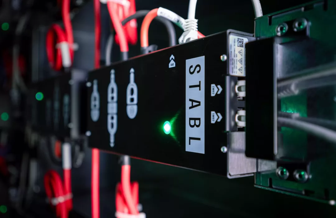 Die Rolle des Wechselrichters im Batteriespeicher für mehr Effizienz RTE