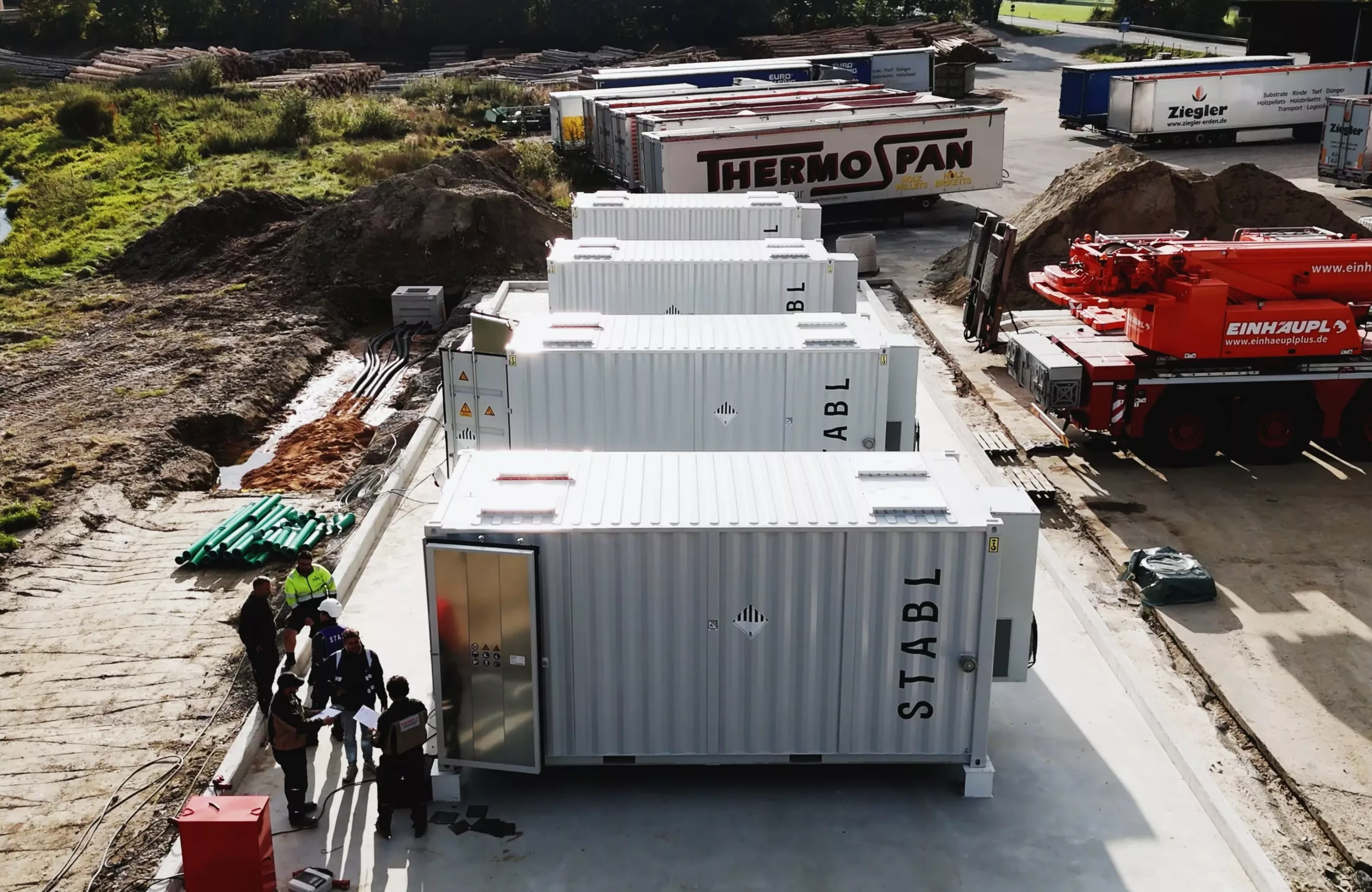 Aerial view of the four STABL battery storage untis at Erdenwerk Gregor Ziegler in row